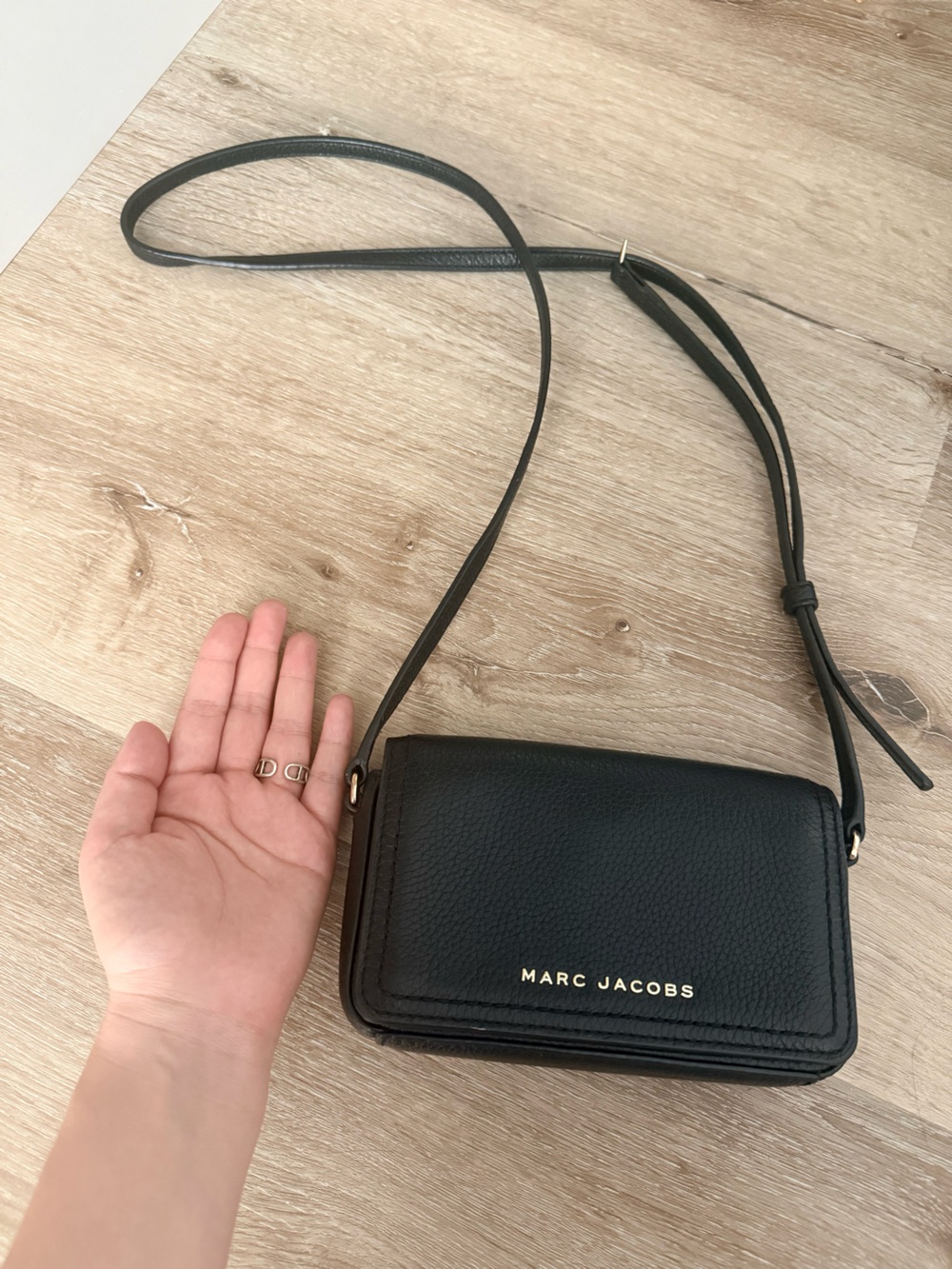 Marc Jacobs Black Pebbled Leather Phone Crossbody Bag Wallet